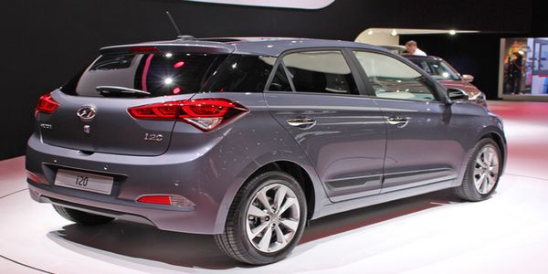 2015 Hyundai i20 - price,review,specs,Interior