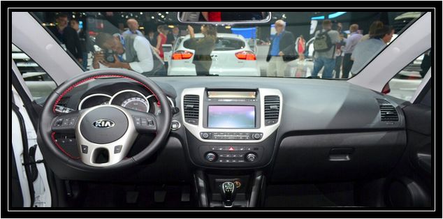 2015 Kia Venga interior