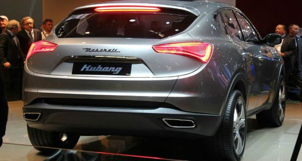 2015 Maserati Levante back