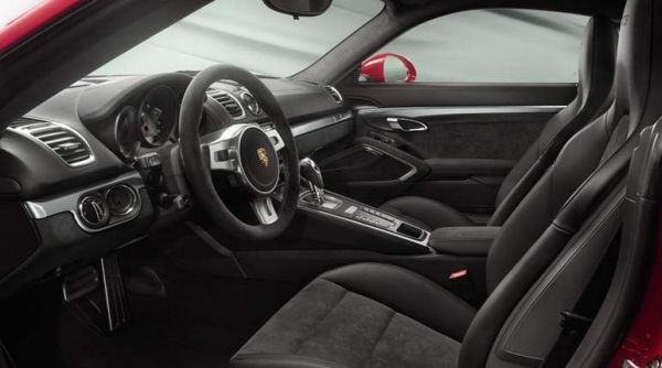 2015 Porsche Cayman GTS interior