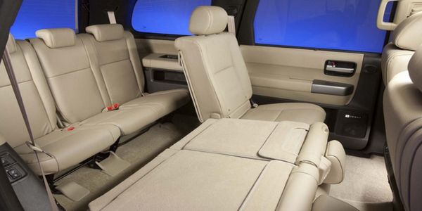 2015 Toyota Sequoia interior