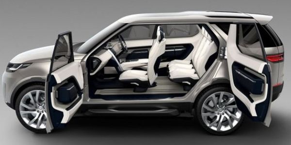 2016 Land Rover Discovery Sport interior