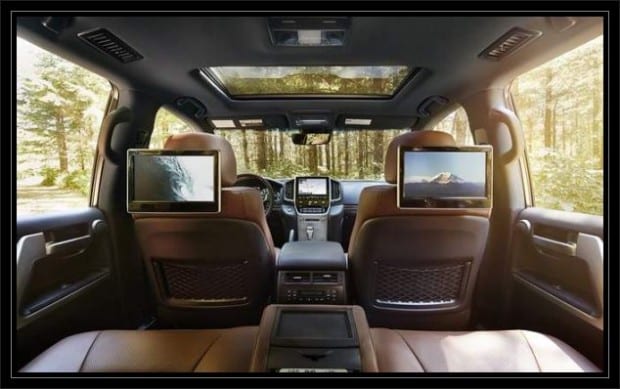 2016 Toyota Land Cruiser Interior