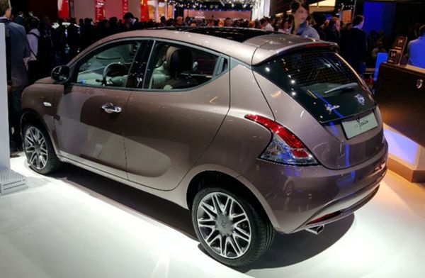 2016 Ypsilon