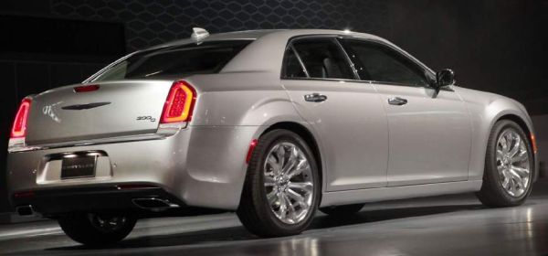 Chrysler 300 2015